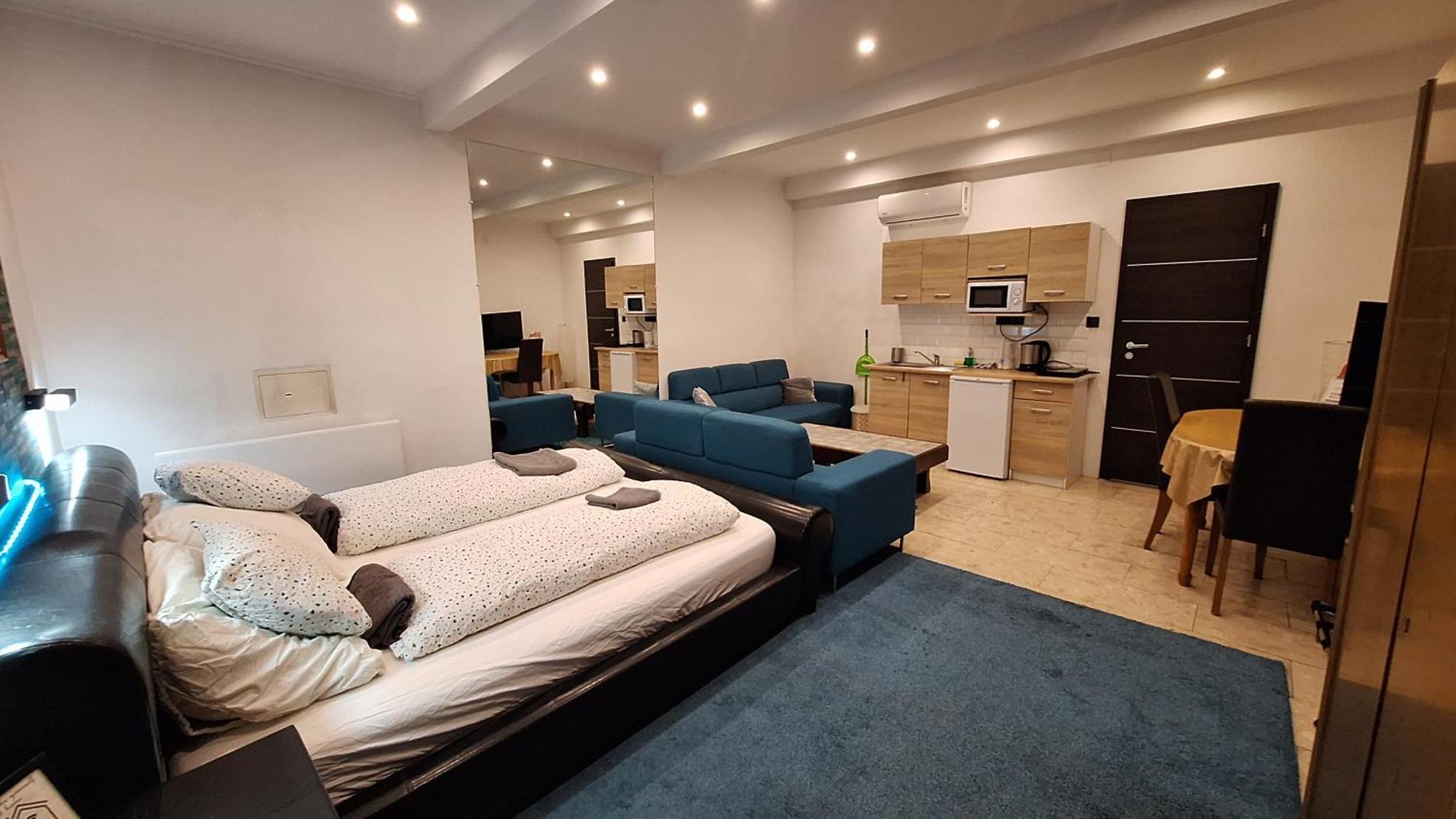 Littlepanther Budapest Bagian luar foto