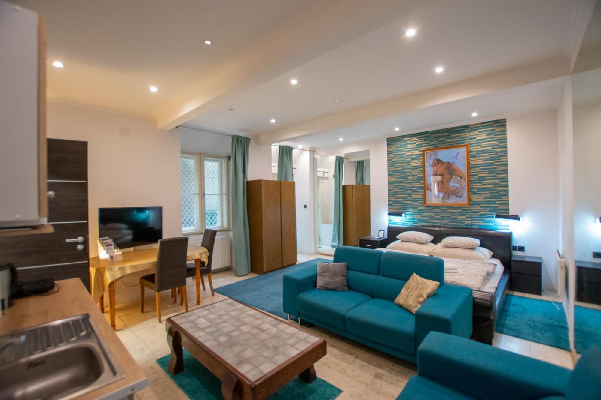 Littlepanther Budapest Bagian luar foto