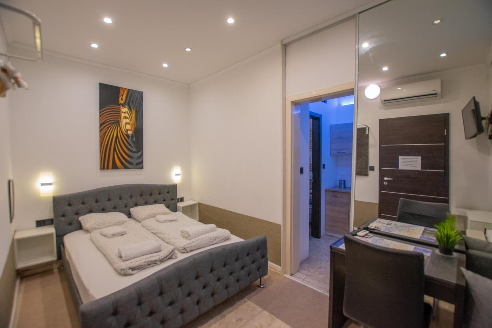 Littlepanther Budapest Bagian luar foto