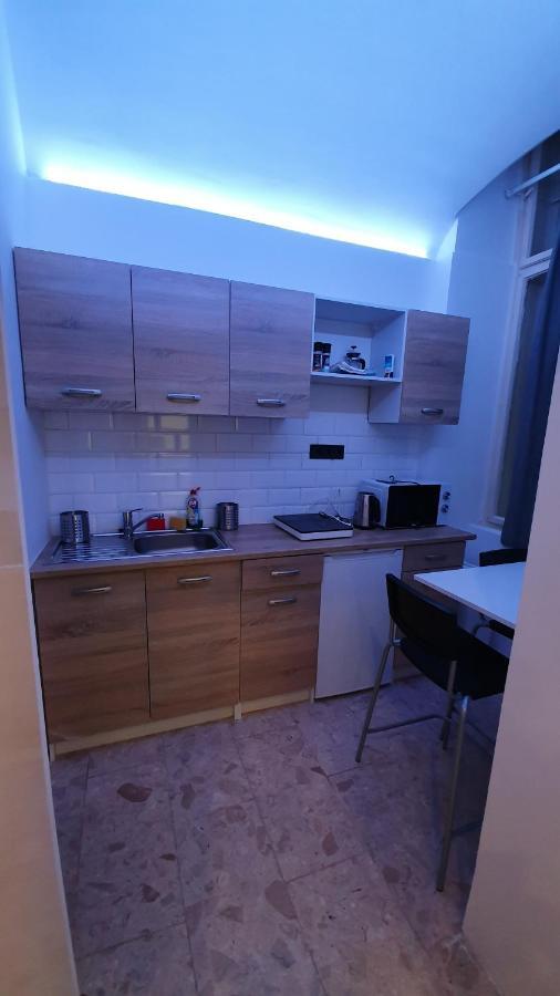 Littlepanther Budapest Bagian luar foto